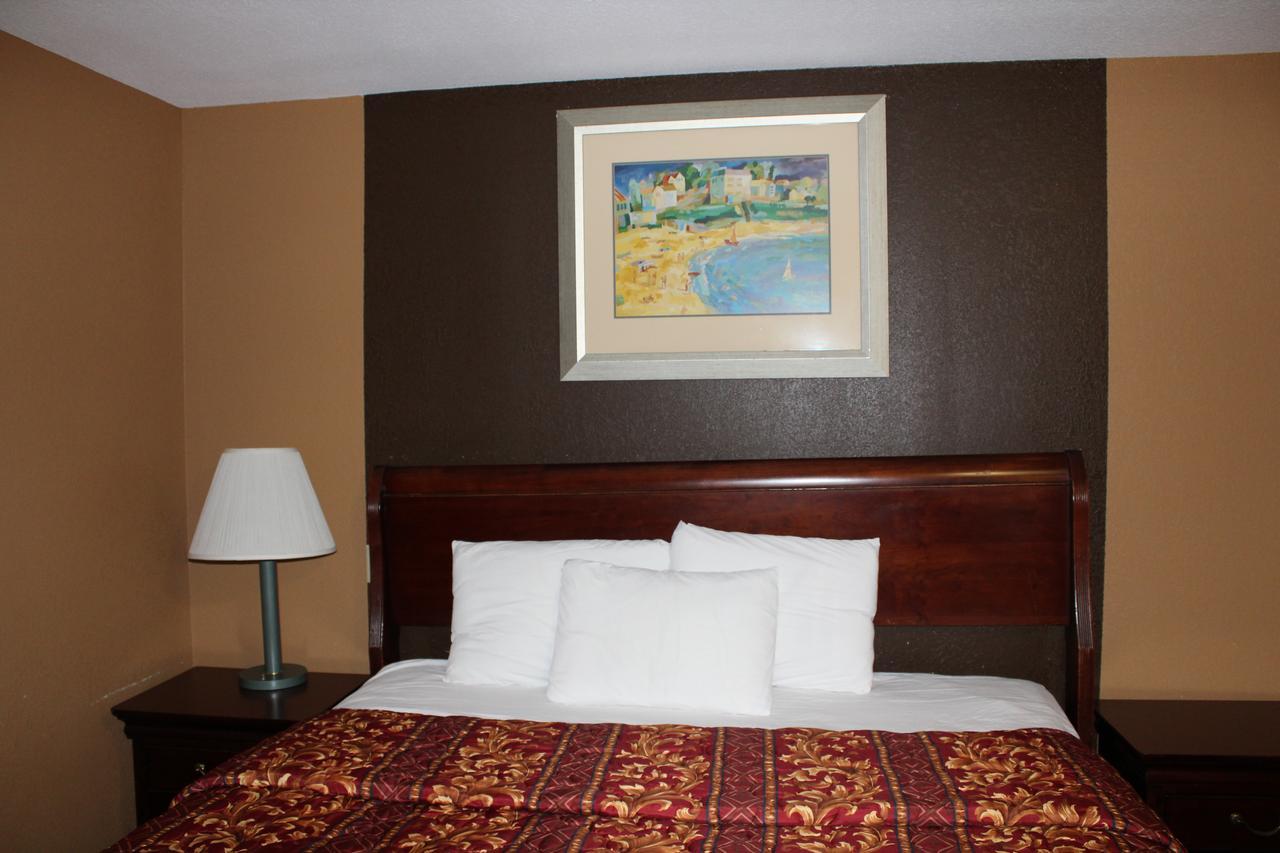 Coratel Inn And Suites Maple Grove Zewnętrze zdjęcie