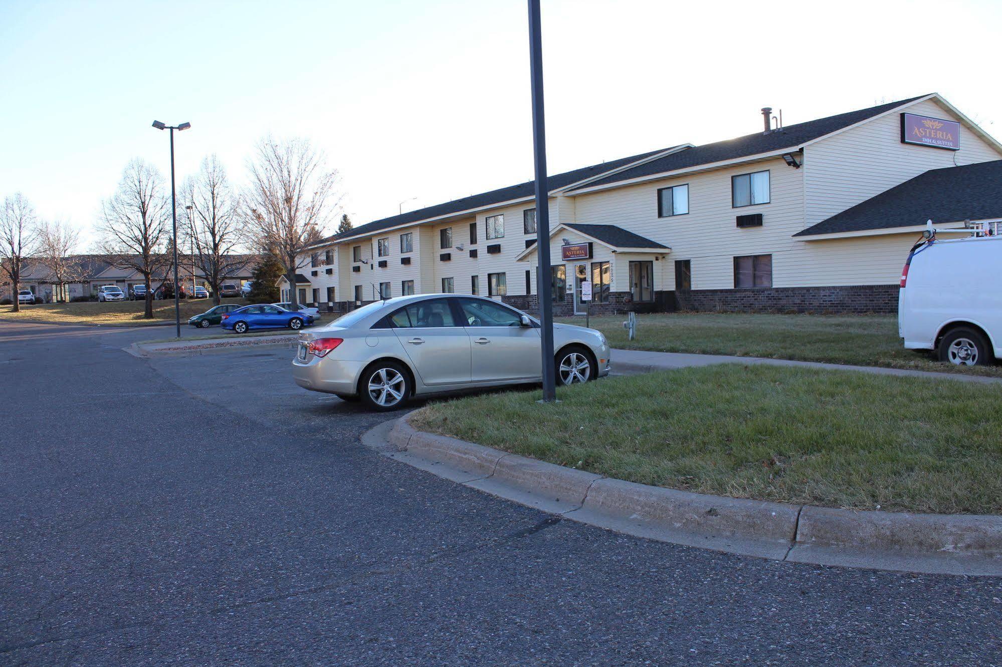 Coratel Inn And Suites Maple Grove Zewnętrze zdjęcie