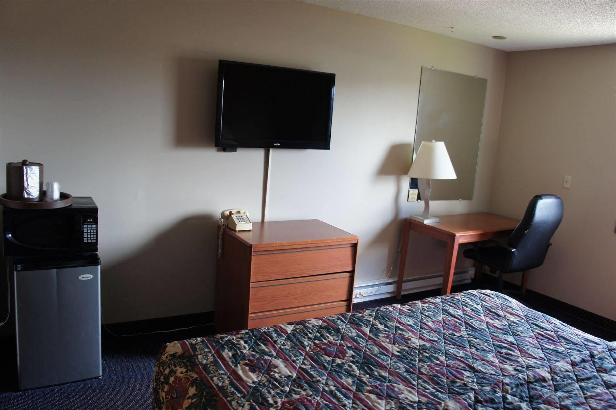 Coratel Inn And Suites Maple Grove Zewnętrze zdjęcie