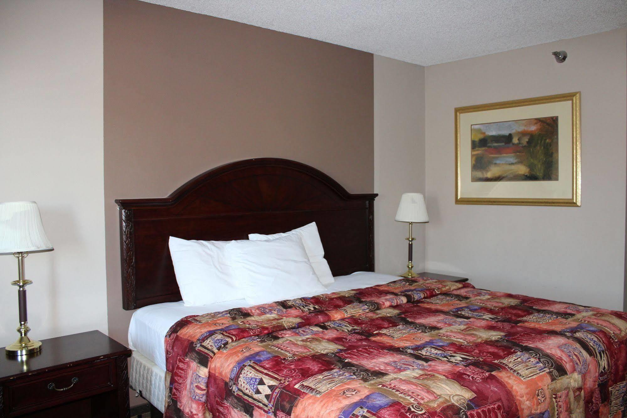 Coratel Inn And Suites Maple Grove Zewnętrze zdjęcie