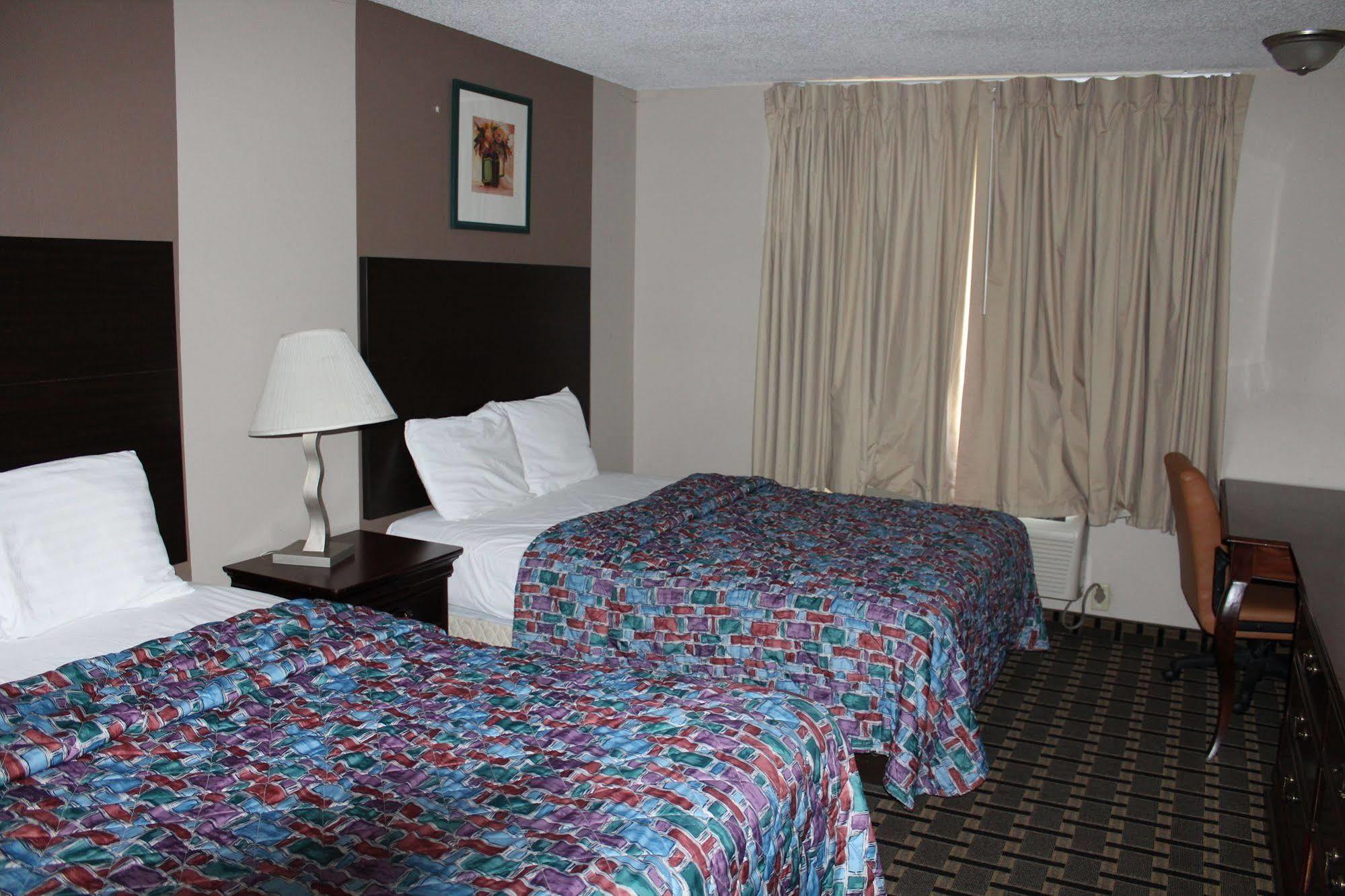 Coratel Inn And Suites Maple Grove Zewnętrze zdjęcie