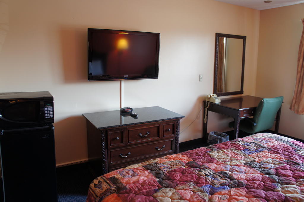 Coratel Inn And Suites Maple Grove Zewnętrze zdjęcie